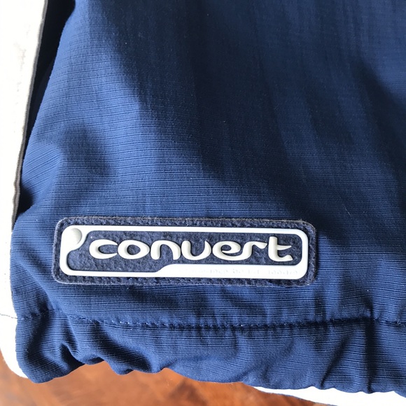 Columbia Retro Outdoor Hiking Jacket - Picture 5 of 9